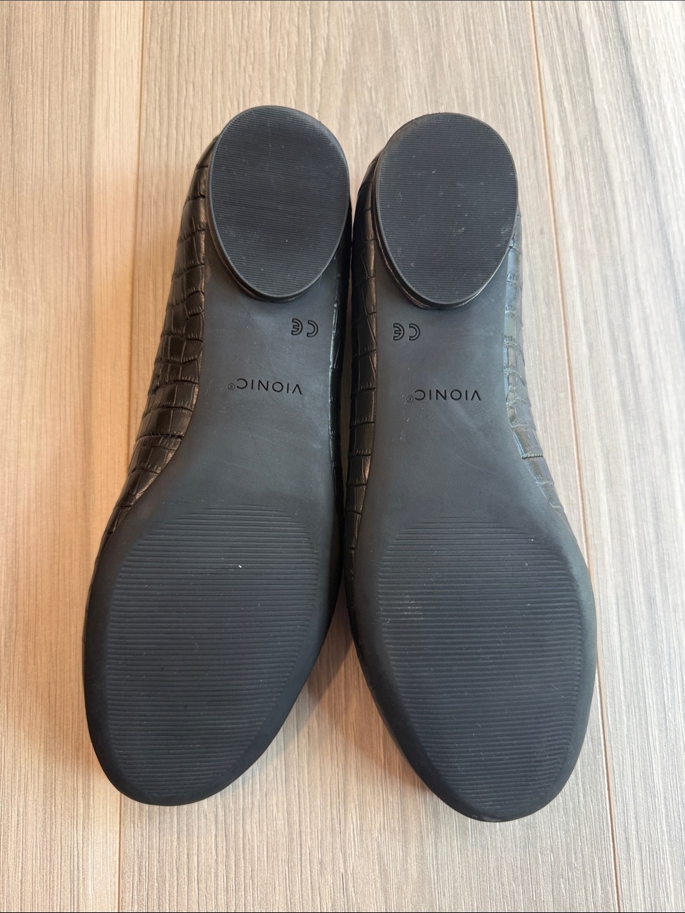 Vionic Women's Hannah Black Croc Embossed Leather Ballet Flats Size 8 - Picture 5 of 6